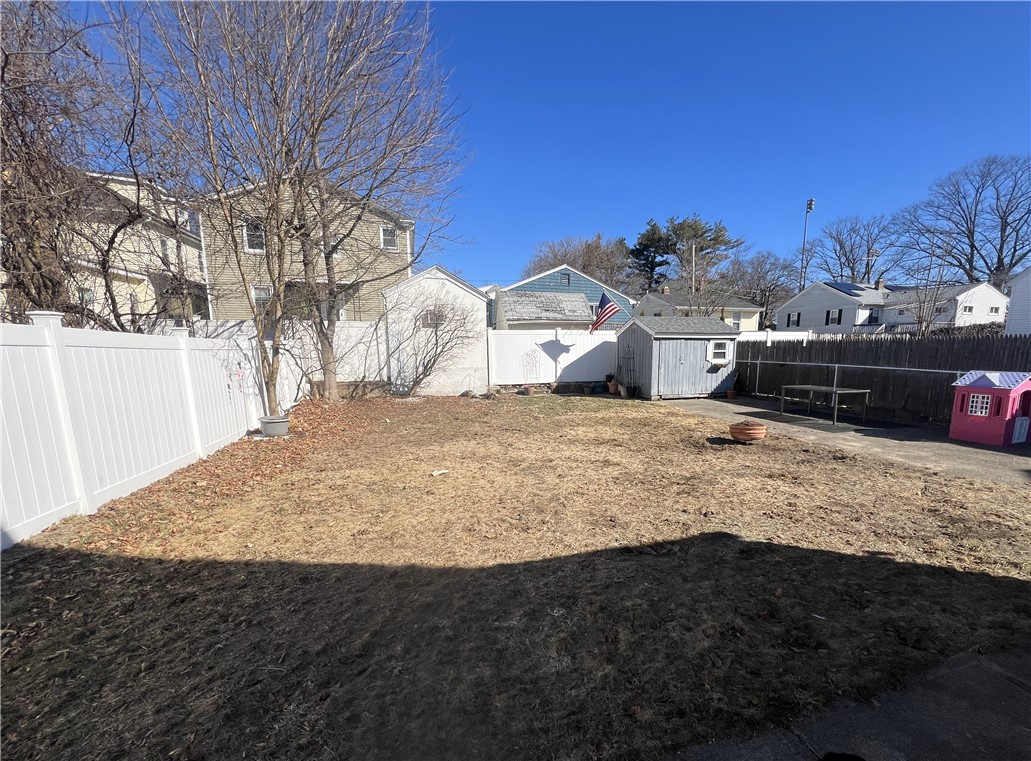19 Joy Street 2nd Flr