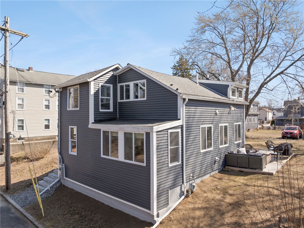 102 Lincoln Avenue