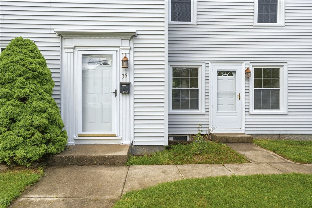 36 Ledward Avenue