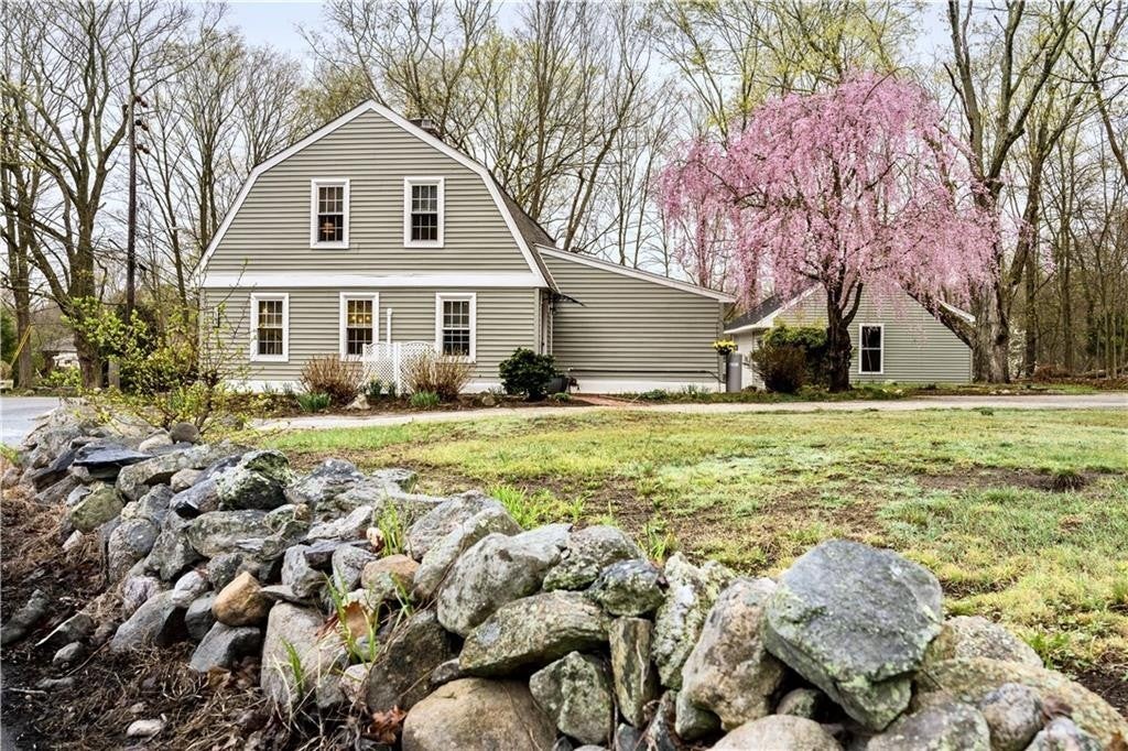 182 Hines Road