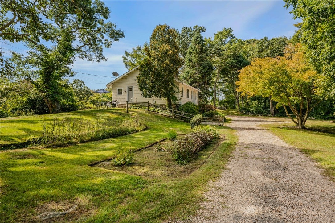 346 Post Road