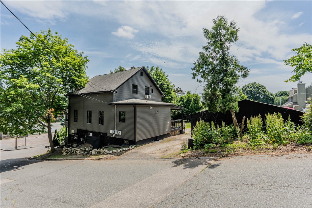 106 Bouvier Avenue