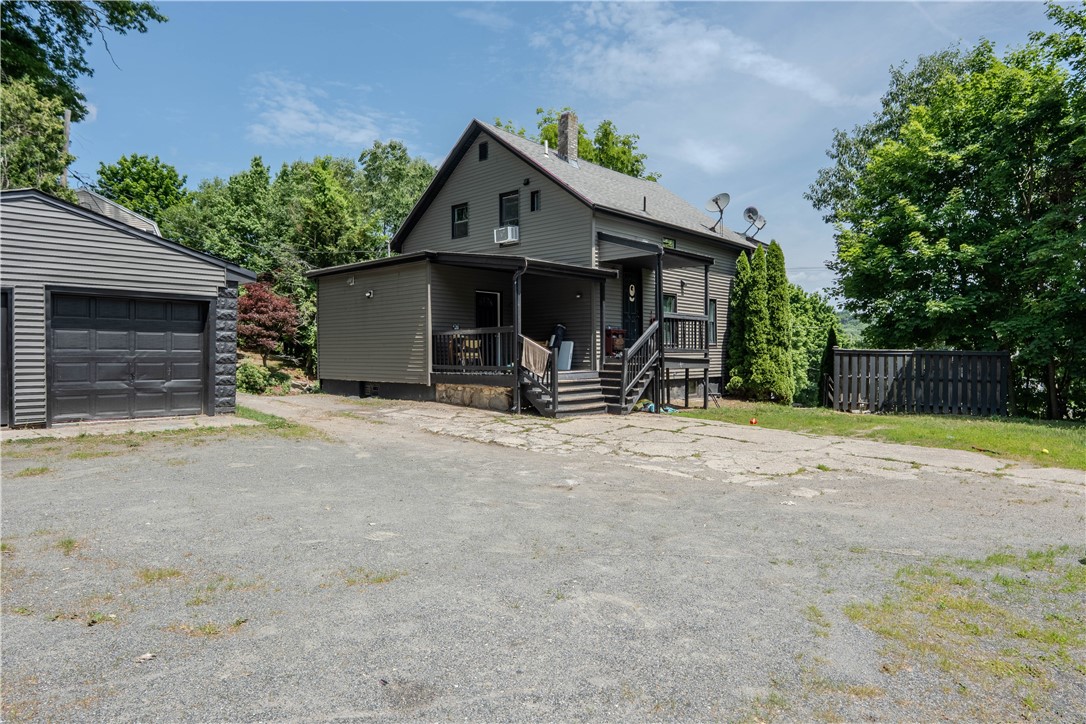 106 Bouvier Avenue