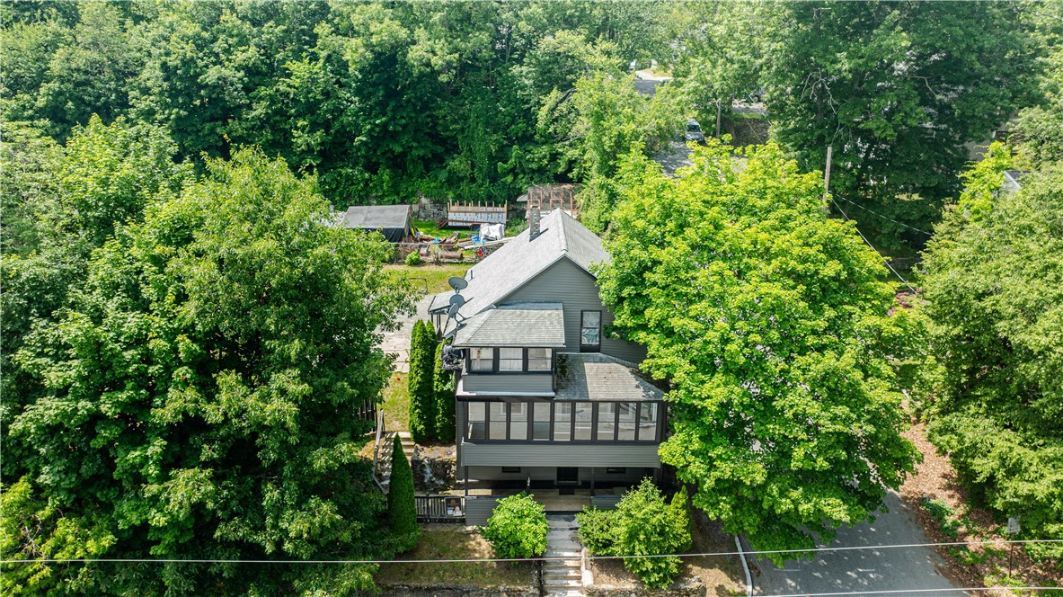 106 Bouvier Avenue