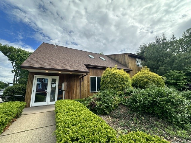 300 Front Street 204