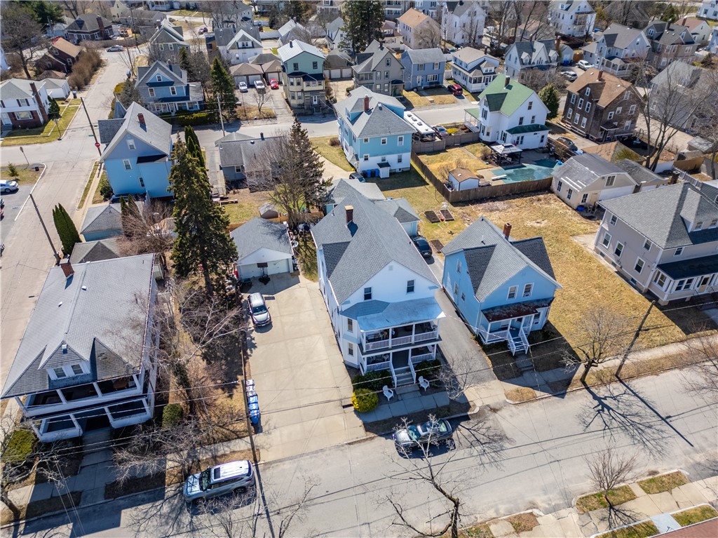 56 Oakland Avenue 58