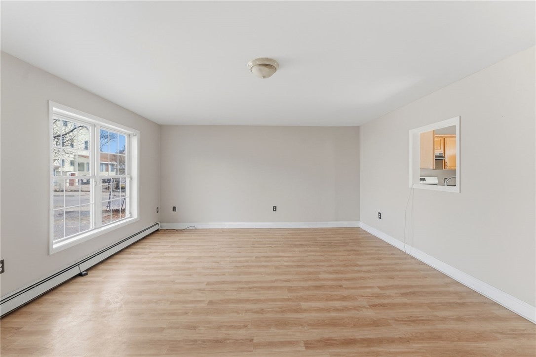 281 Swan Street A