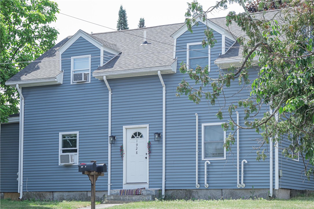 1928 Smith Street