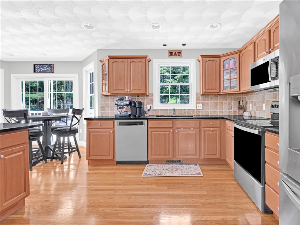 5 WEYMOUTH Lane