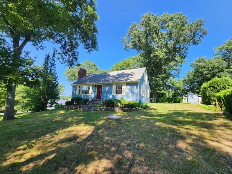 4 Patricia Avenue