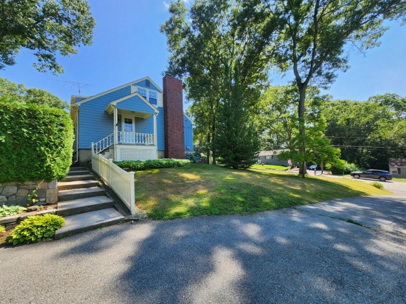 4 Patricia Avenue