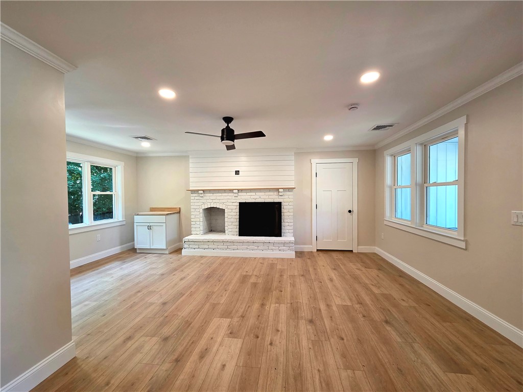 513 Knotty Oak Road