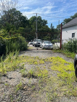 203 VALLEY ST, PROVIDENCE, RI 02909 - Image 763cb0597acd30a4e8669bd7992c8674/4163581205