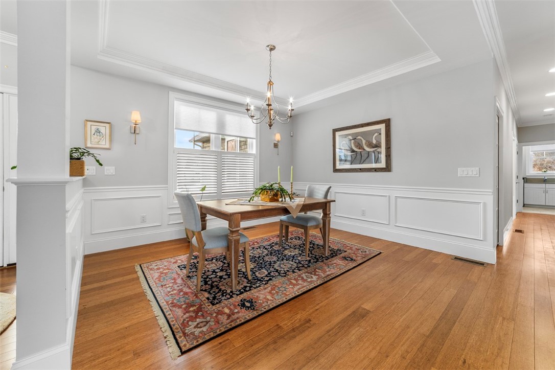 South Kingstown, Rhode Island 02879, United States, 3 Bedrooms Bedrooms, ,3 BathroomsBathrooms,Residential,Pending,23435