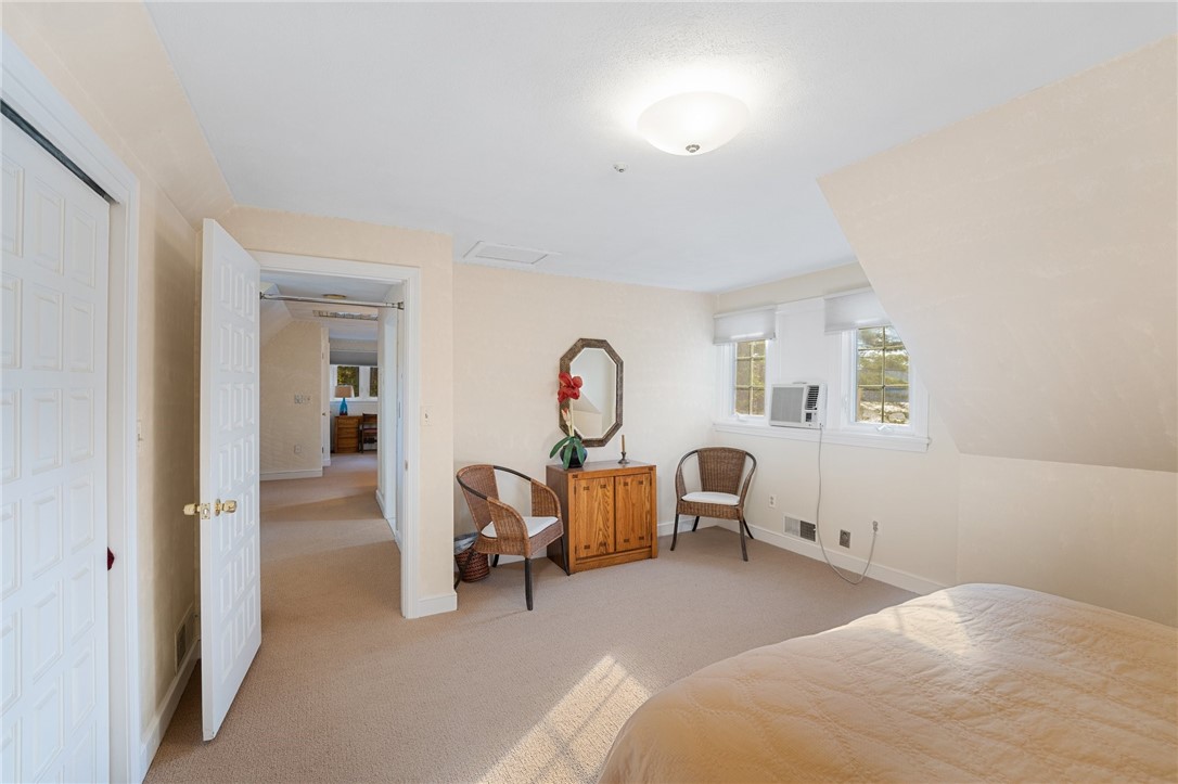 Cumberland, Rhode Island 02864, United States, 3 Bedrooms Bedrooms, ,4 BathroomsBathrooms,Residential,Active,104659