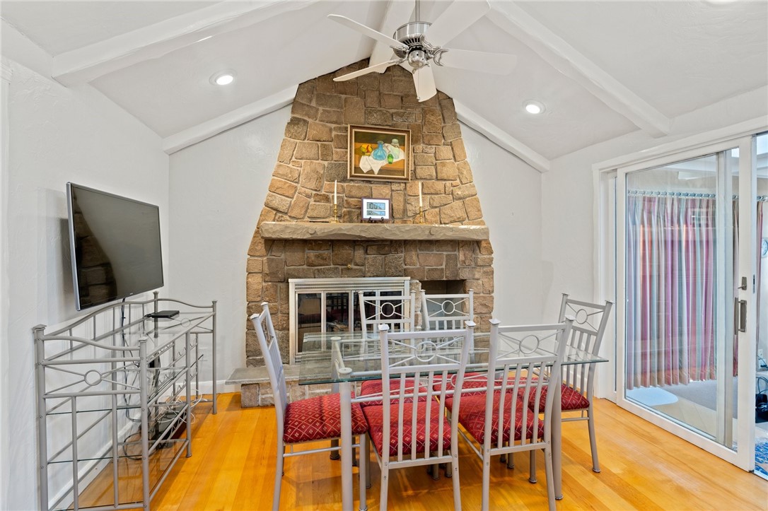 Cumberland, Rhode Island 02864, United States, 3 Bedrooms Bedrooms, ,4 BathroomsBathrooms,Residential,Active,104659