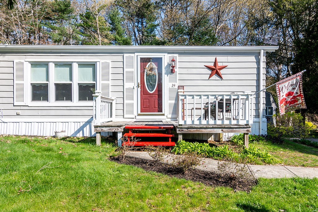 465 Gardiner Road 24
