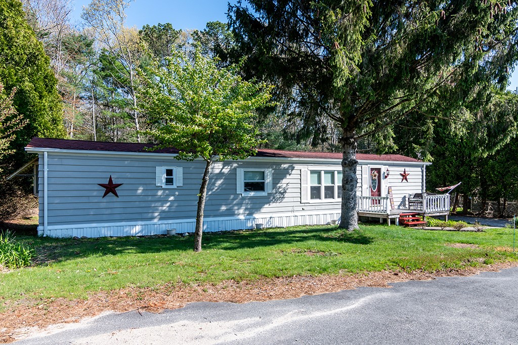 465 Gardiner Road 24