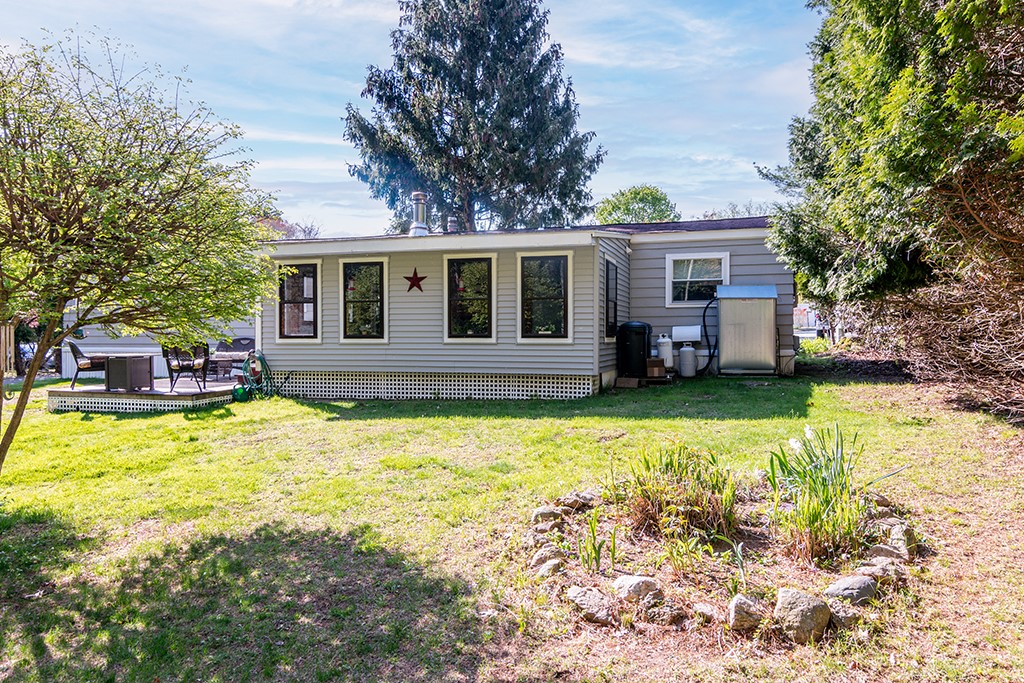 465 Gardiner Road 24