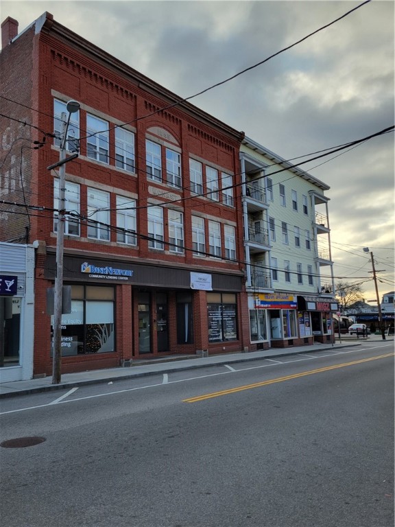 747 753 Broad Street