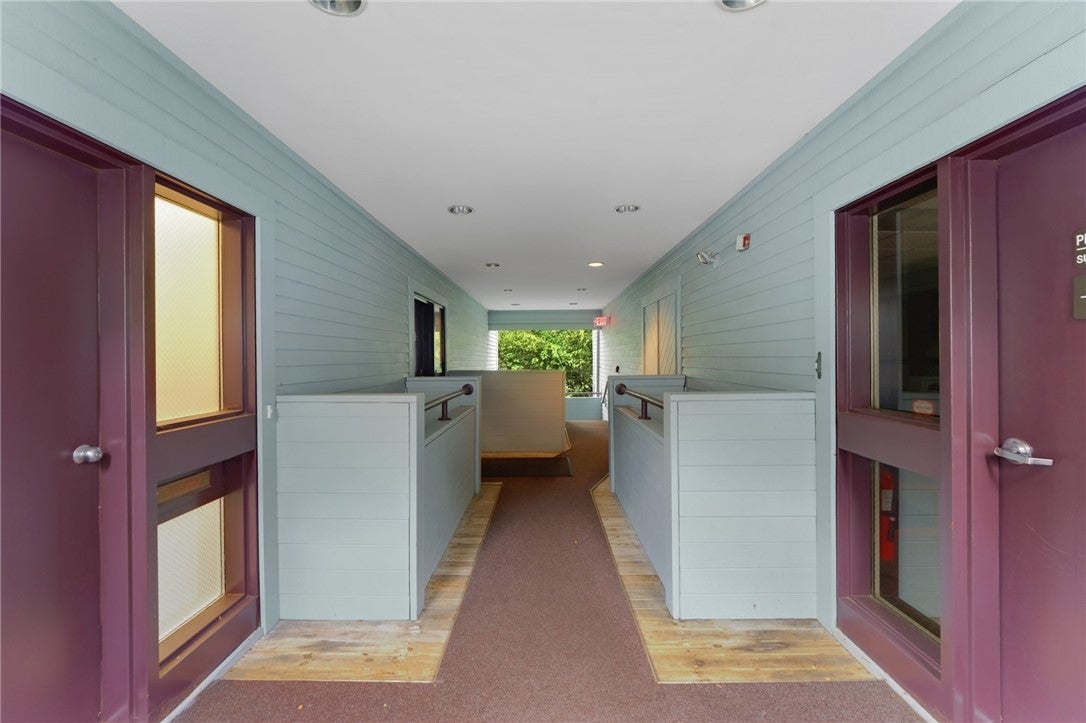 469 Centerville Road 208