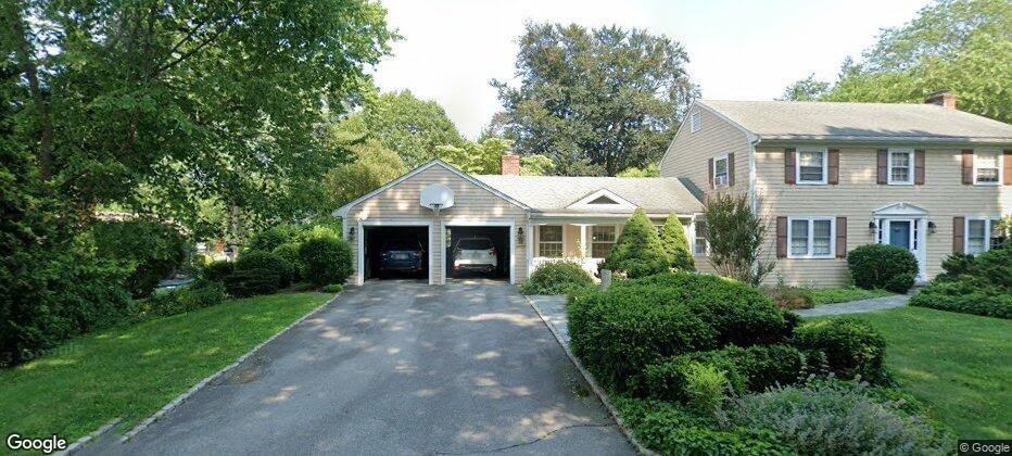 18 Adams Point Road
