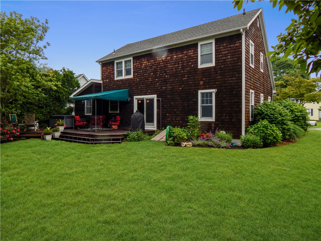 10 North Drive