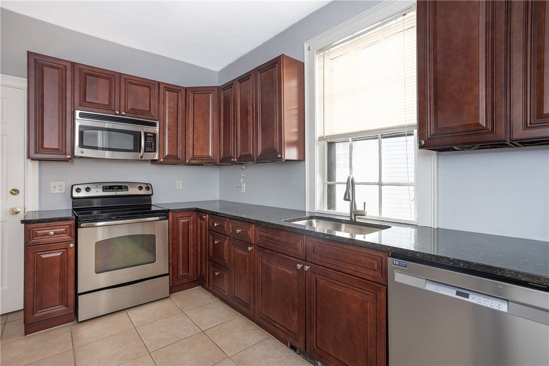 85 Mill Street 1
