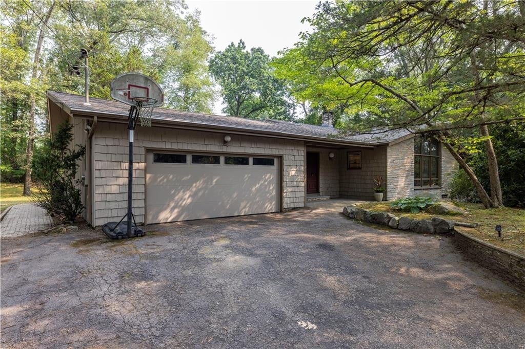 165 Kent Drive
