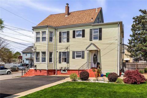 35 Queen Street Cranston RI 02920