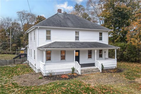 51 Salisbury Avenue North Kingstown RI 02852