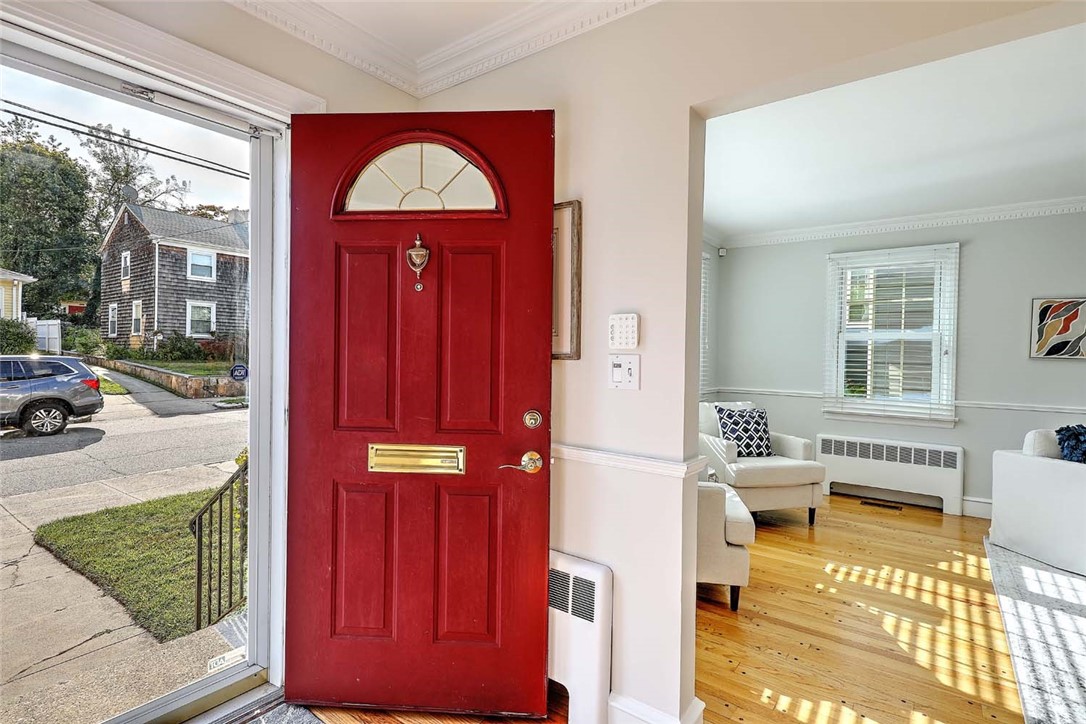 114 MARBURY Avenue