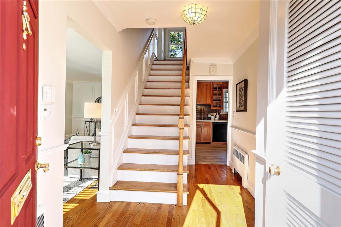 114 MARBURY Avenue