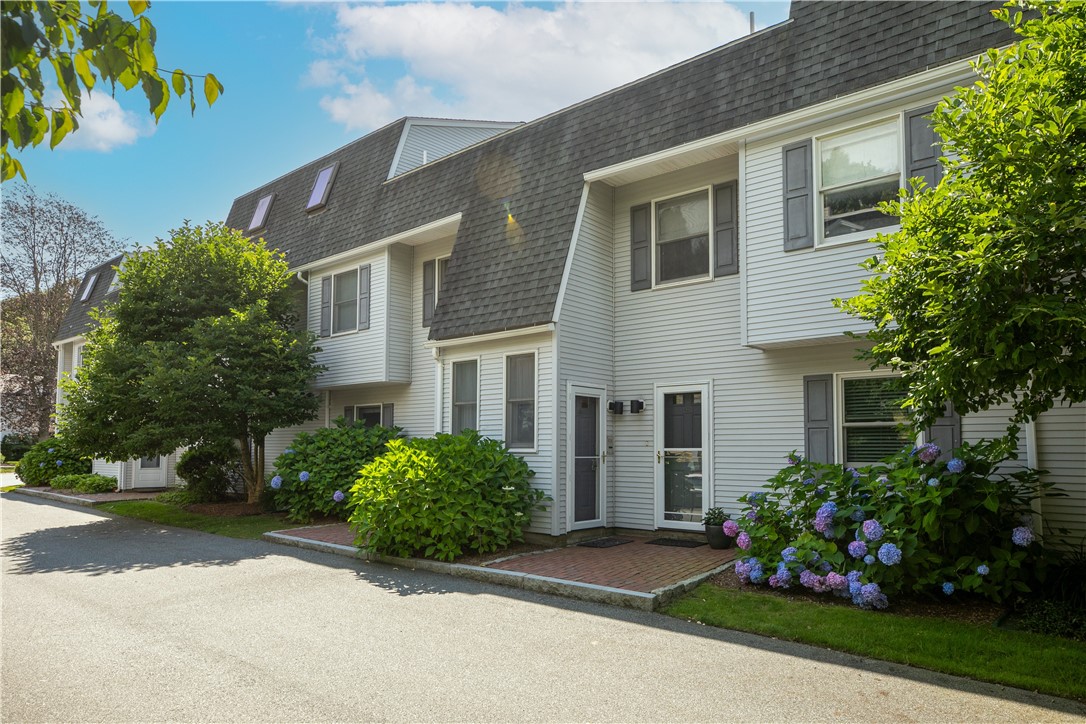 364 Bellevue Avenue D7