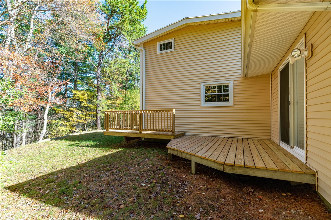 Coventry, Rhode Island 02816, United States, 4 Bedrooms Bedrooms, ,3 BathroomsBathrooms,Residential,Active,232262