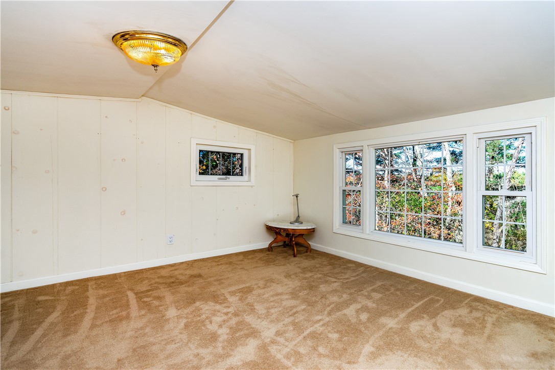 Coventry, Rhode Island 02816, United States, 4 Bedrooms Bedrooms, ,3 BathroomsBathrooms,Residential,Active,232262