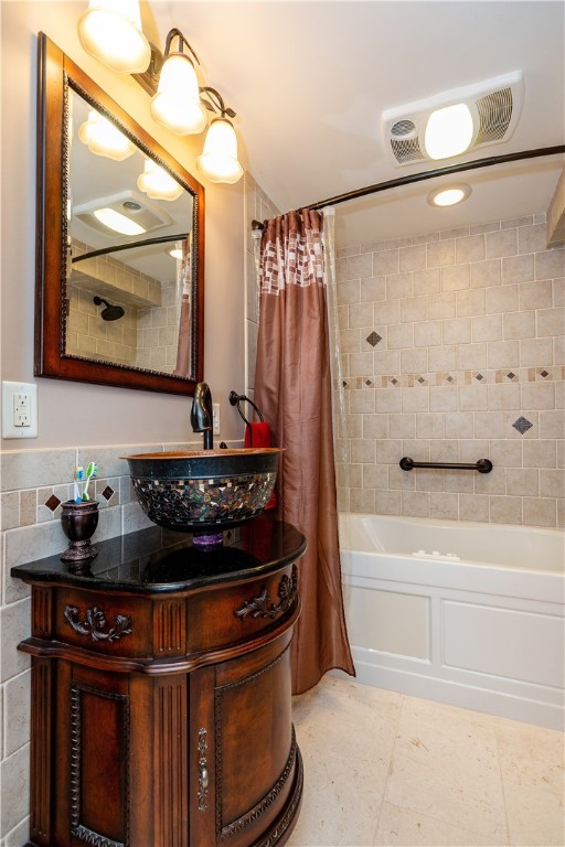 Coventry, Rhode Island 02816, United States, 4 Bedrooms Bedrooms, ,3 BathroomsBathrooms,Residential,Active,232262