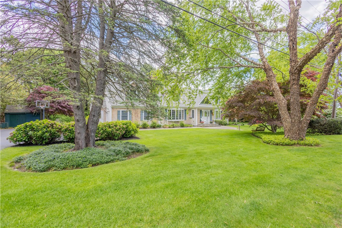 10 Bartlett Road