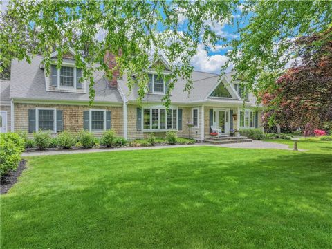 10 Bartlett Road Middletown RI 02842