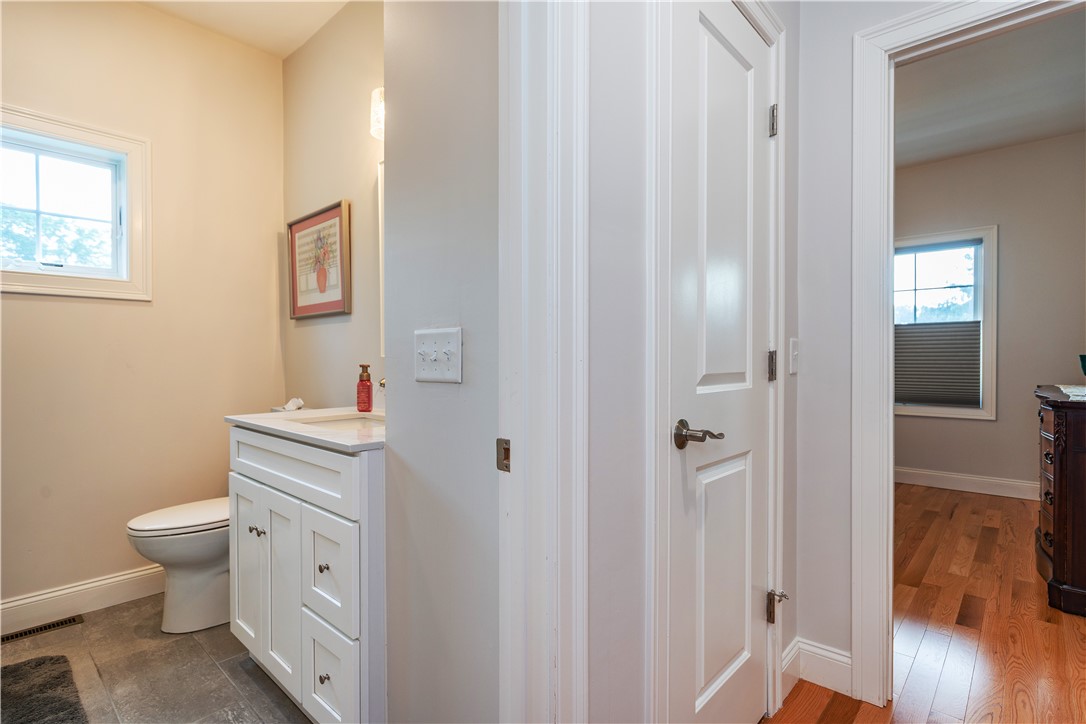 Coventry, Rhode Island 02816, United States, 2 Bedrooms Bedrooms, ,3 BathroomsBathrooms,Residential,Active,192756