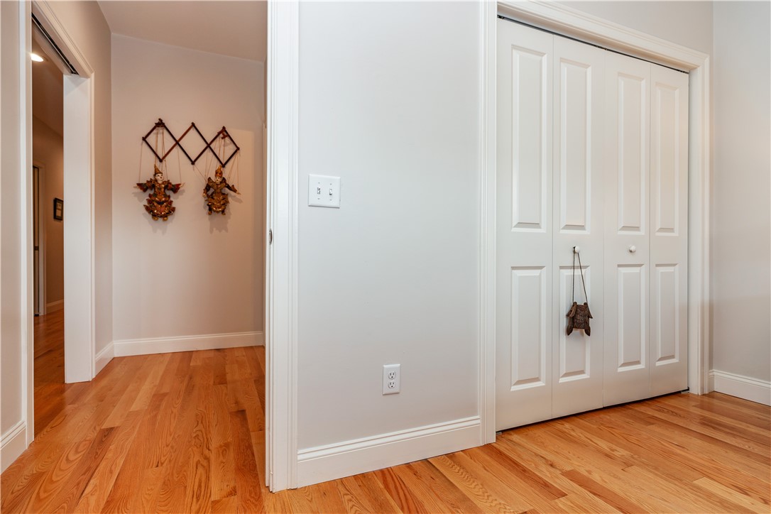 Coventry, Rhode Island 02816, United States, 2 Bedrooms Bedrooms, ,3 BathroomsBathrooms,Residential,Active,192756