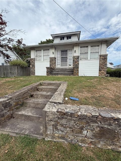 117 West Main Road Middletown RI 02842