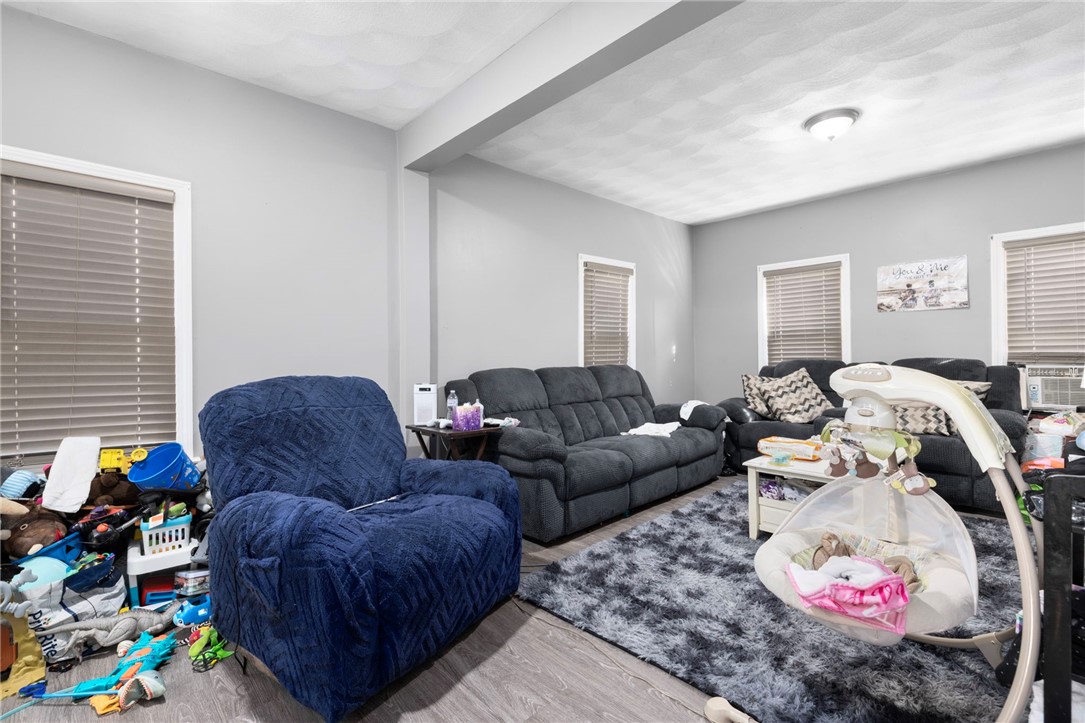 10 Grove Street 12-14