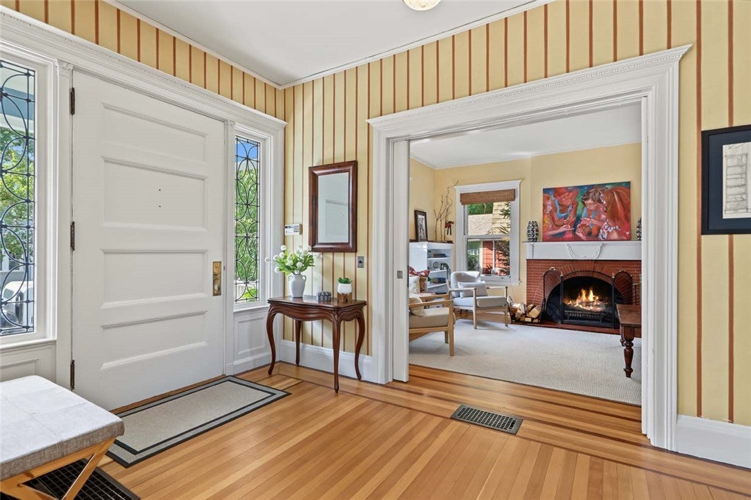 283 Wayland Avenue