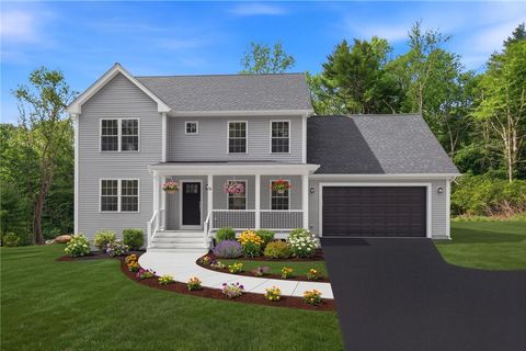 14 Elaine Drive Hopkinton RI 02833