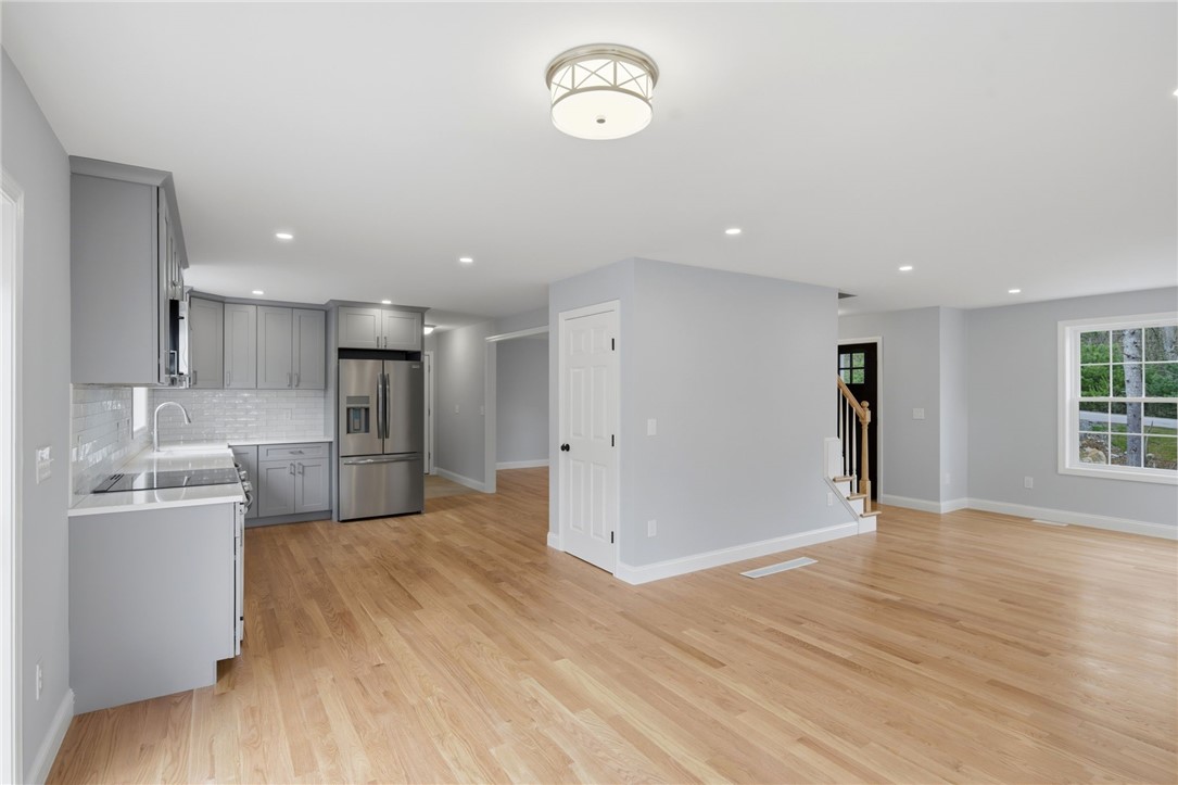 14 Elaine Drive