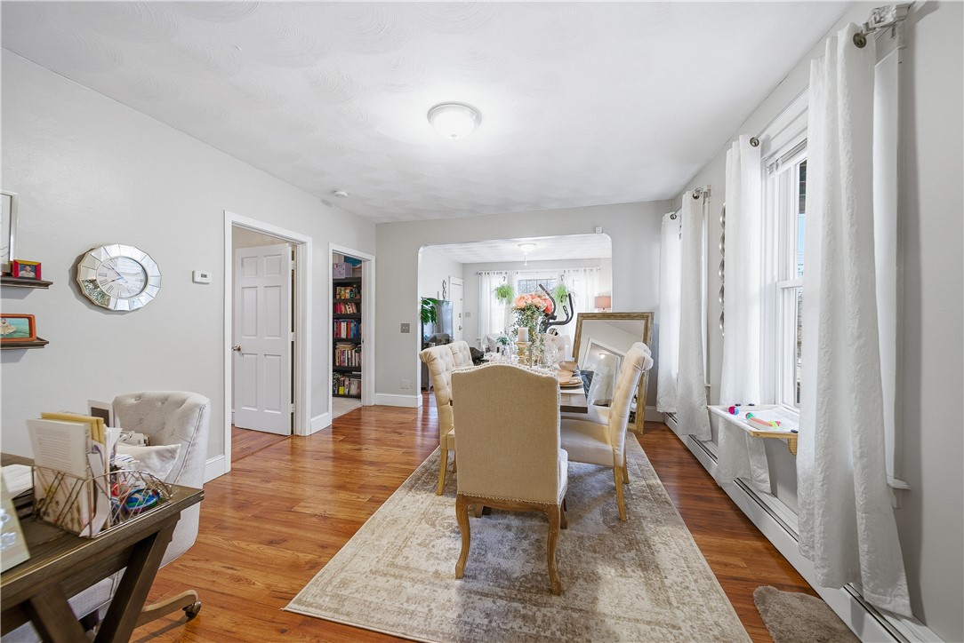 616 Lonsdale Avenue 618