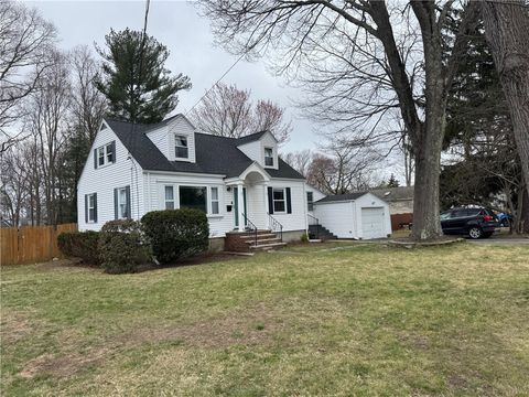 516 Church Avenue Warwick RI 02889