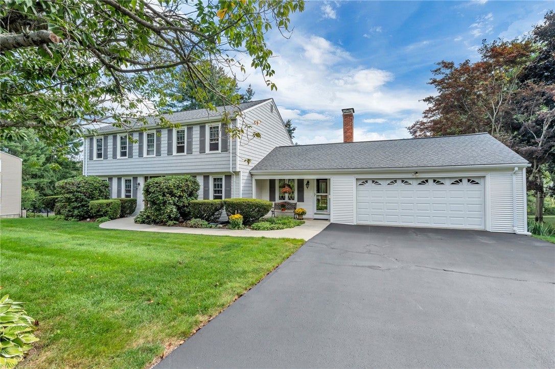 43 Countryside Drive