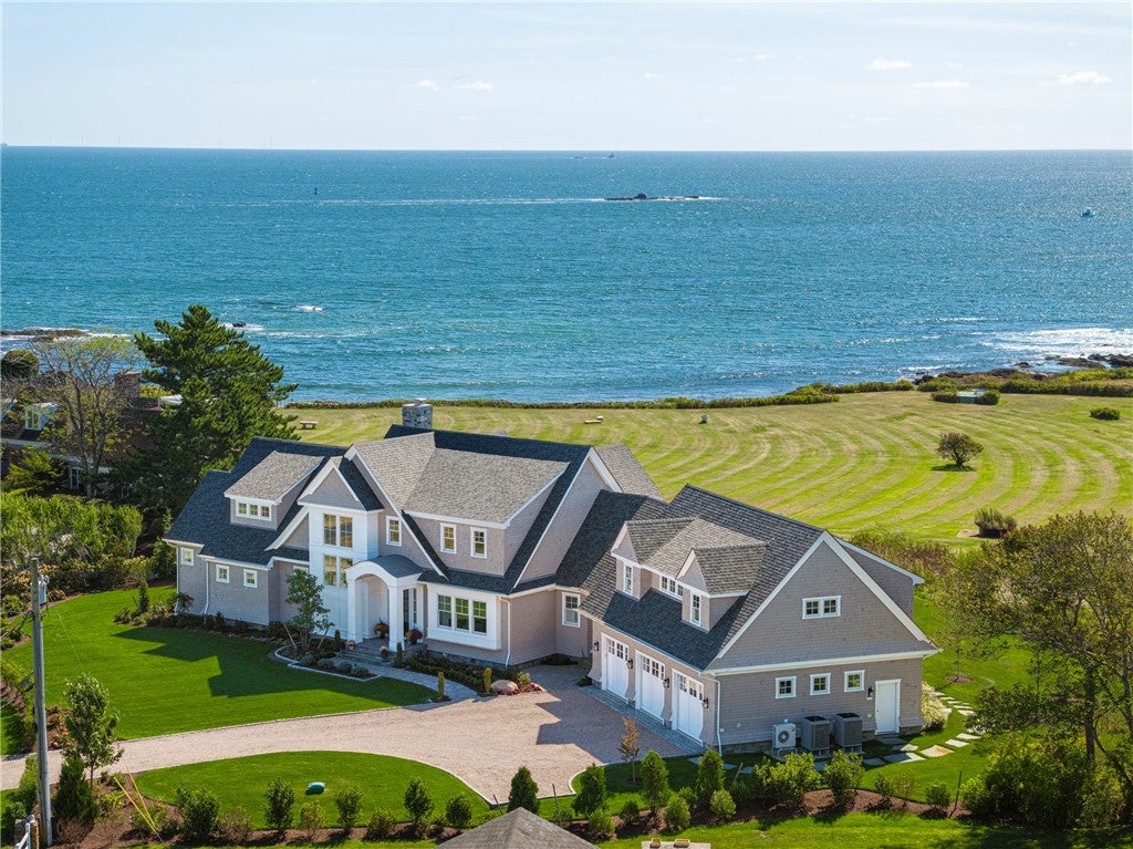 71 Cliff Drive